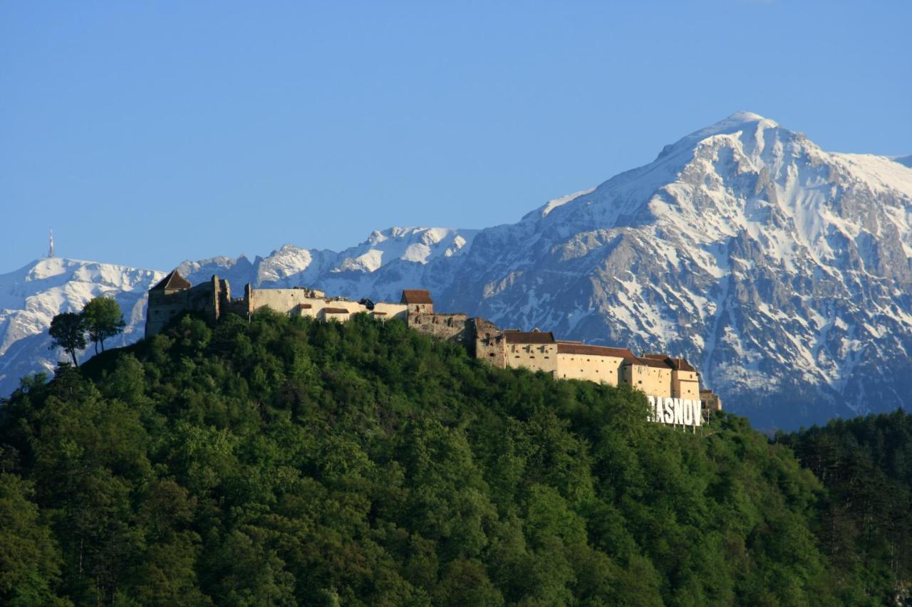 Rem'S Pension Hotel Rîşnov Luaran gambar