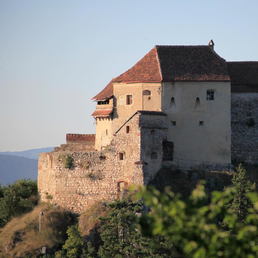 Rem'S Pension Hotel Rîşnov Luaran gambar